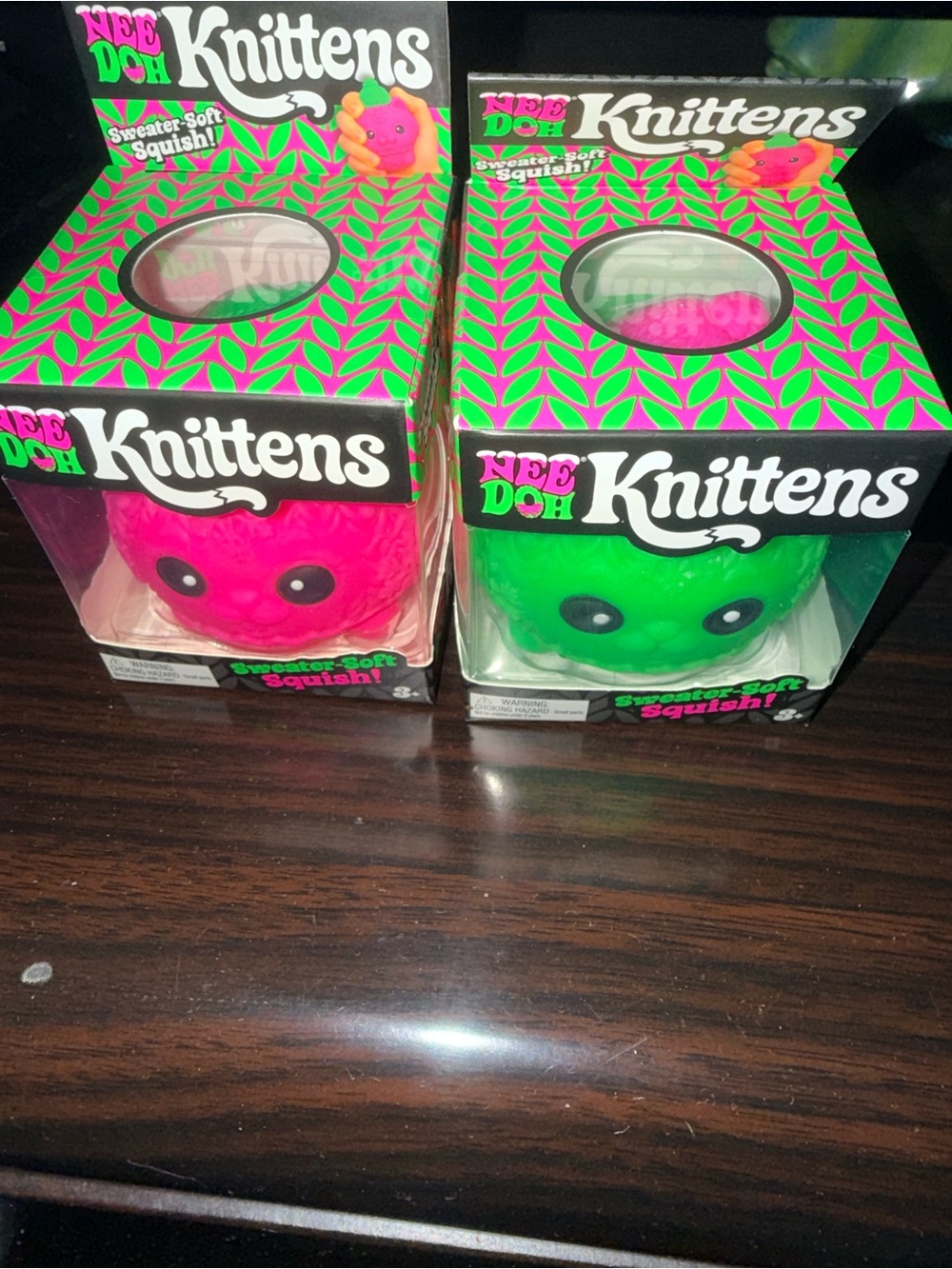NeeDoh Knittens Squishy Plush Toy - Pink and Green-authentic